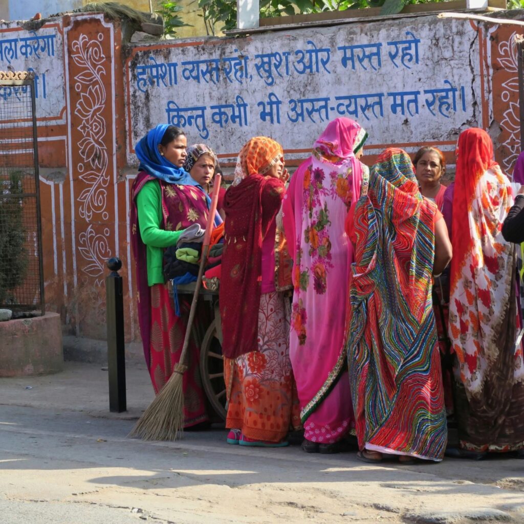 NBEko adituek estatuei genero-apartheida gizateriaren aurkako krimentzat aitortzeko eskatu diete.